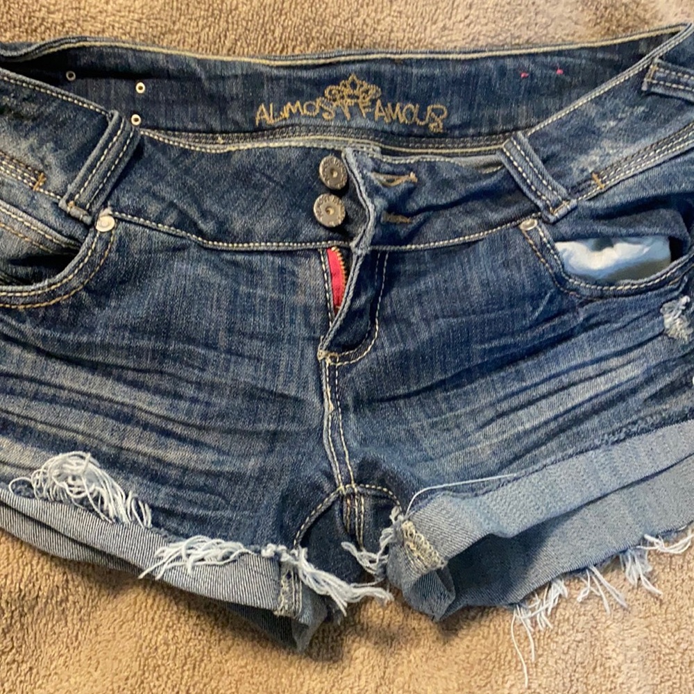 Almost Famous shorts